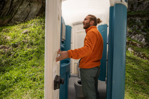 Best Portable toilet rental cost  in West St Paul, MN